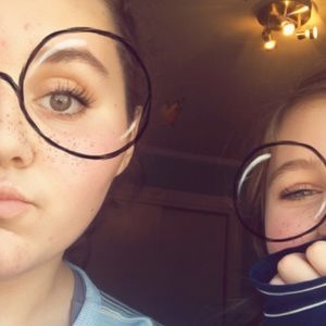 Meet your Posher, Kaitlin